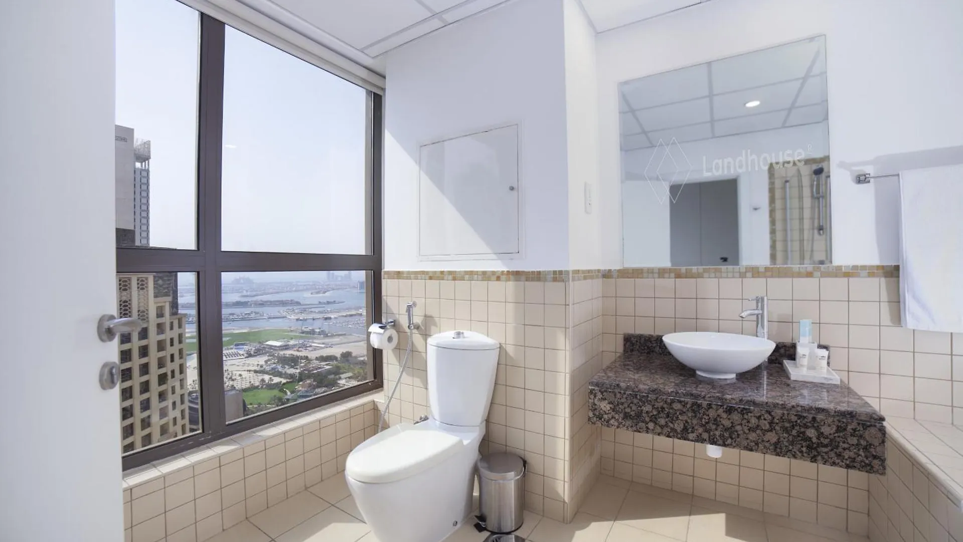 Stunning Marina & Sea View 4 Bedroom Apartment, Murjan 6 Jumeriah Beach Dubai 0*,
